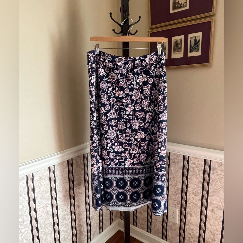 Talbots Navy Blue Red & White Floral Midi Long Stretch Skirt 2XP 2x